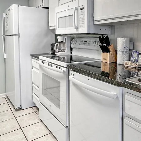 Gulf Shores Surf & Racquet Club Condos II Room photo