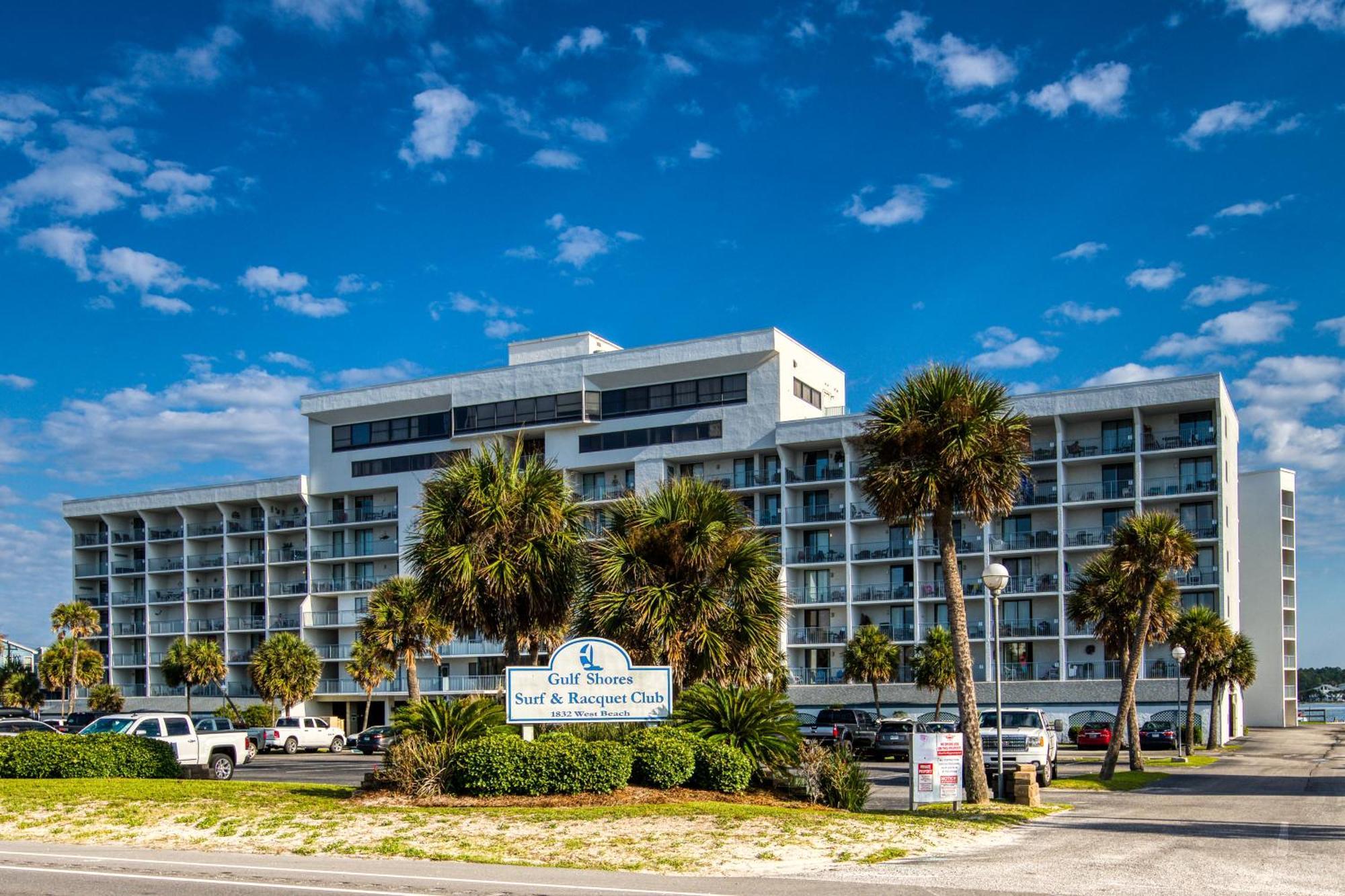 Surf & Racquet Club Ii *