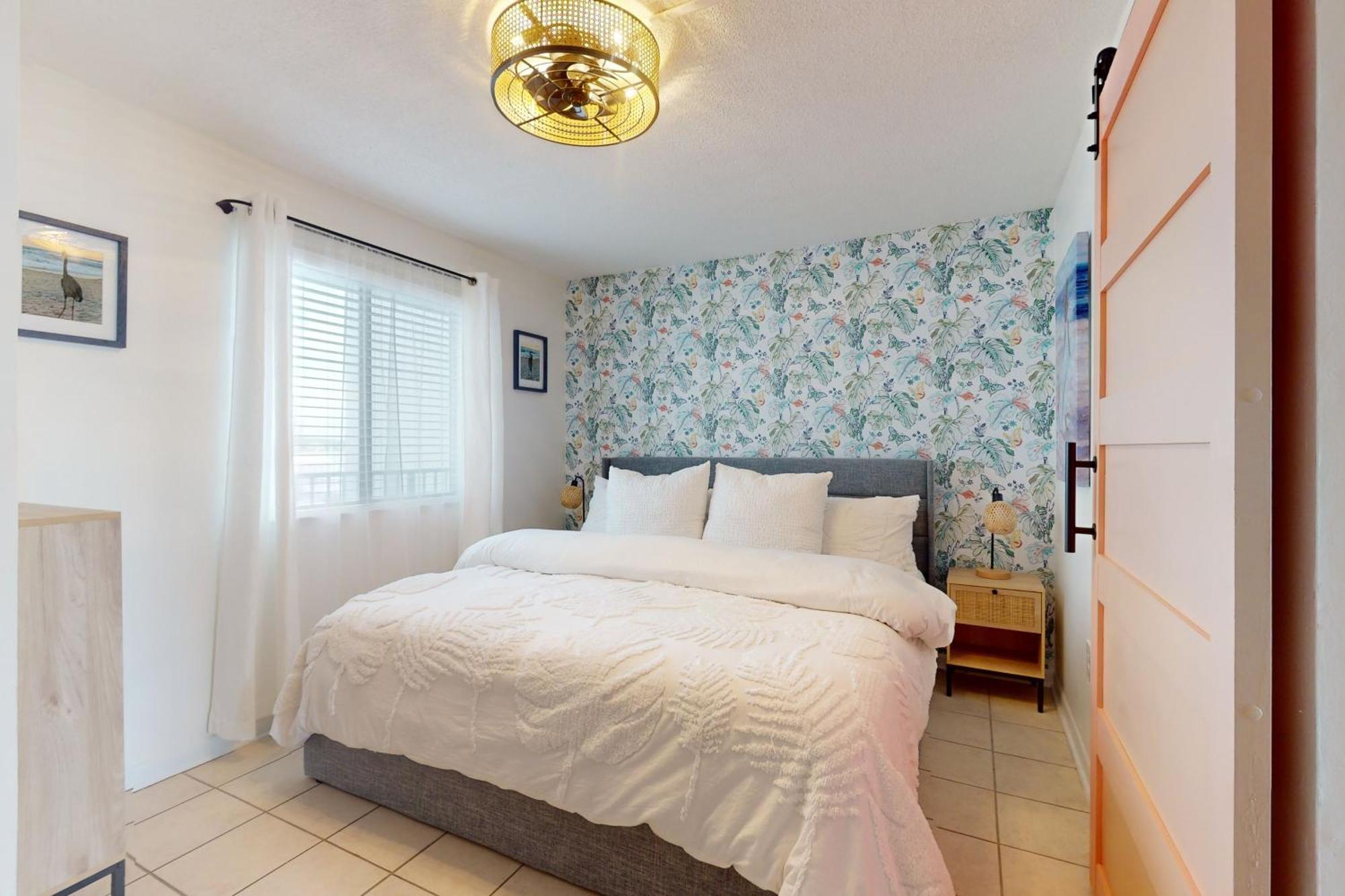 Surf&racquet Club Ii